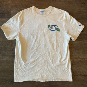 Champion Short Sleeve T-Shirt Large Off-white Emblem
